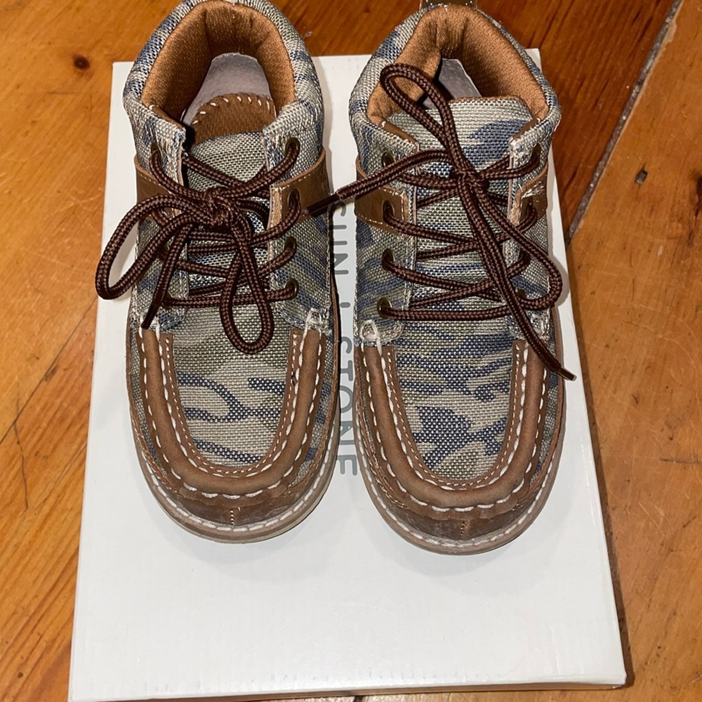 Sun+Stone Kohen Camo‎ Lace up Shoes Ankle Tie Up Boots Like New Size 12 M
